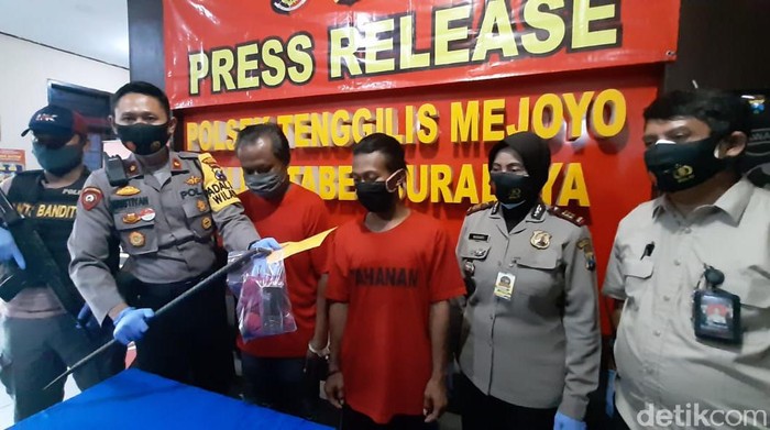 Pria di Surabaya Bobol Rumah Tetangga Karena Dendam Kulkasnya Disita