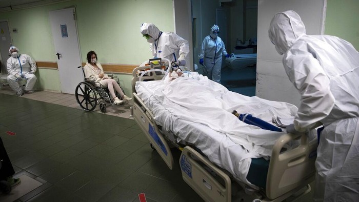 Kisah Pilu Ayah-Anak Sesama Dokter Meninggal karena Corona