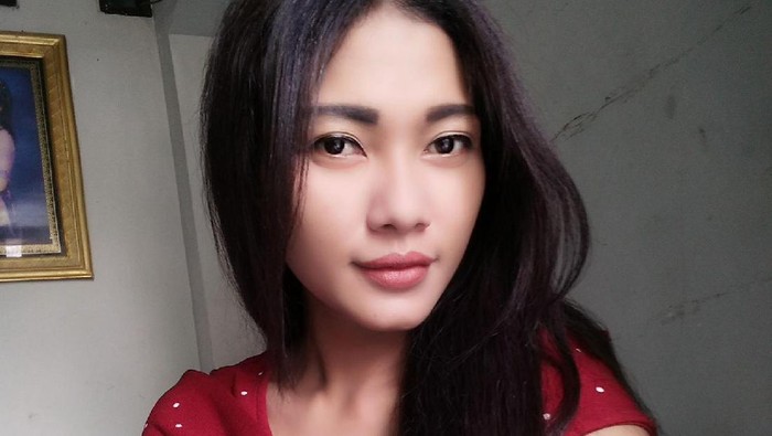 Kabar Terkini dari Mbak Dewi yang Siap Dinikahi Pembeli Tanahnya