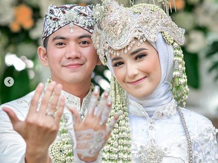 Rumah Tangga Disorot, Rizki DA dan Nadya Mustika Kompak Unggah Program Hamil