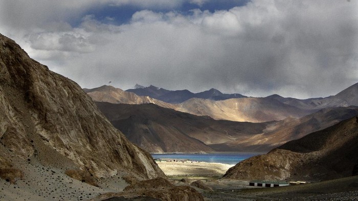 Panas-Dingin Hubungan India-China di Perbatasan