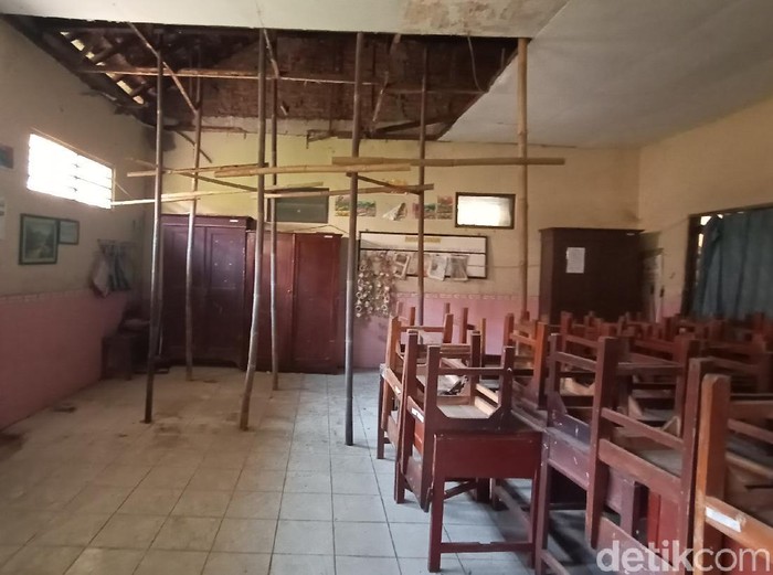 4 Ruang Kelas SDN di Kudus Ini Sudah 2 Tahun Rusak Parah