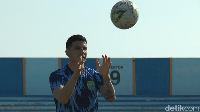 Brian Ferreira Sudah Latihan di Persela, Ini Komentar Nilmaizar