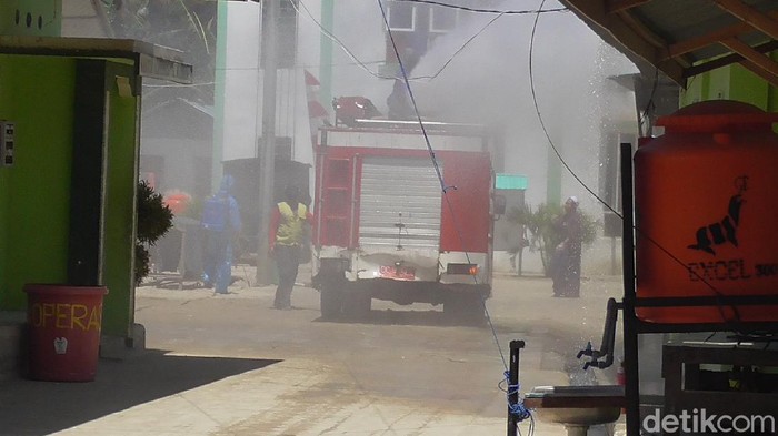 315 Santri Ponpes di Polman Reaktif, Lockdown Lokal Dinilai Tak Efektif