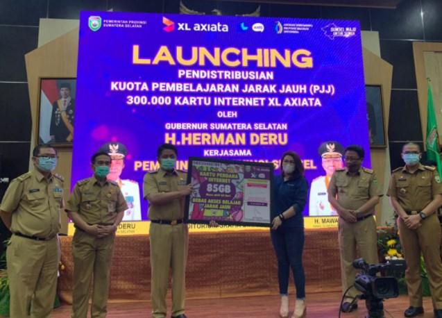 XL Axiata Bersama ASKOMPSI Kembali Salurkan Paket Internet Gratis